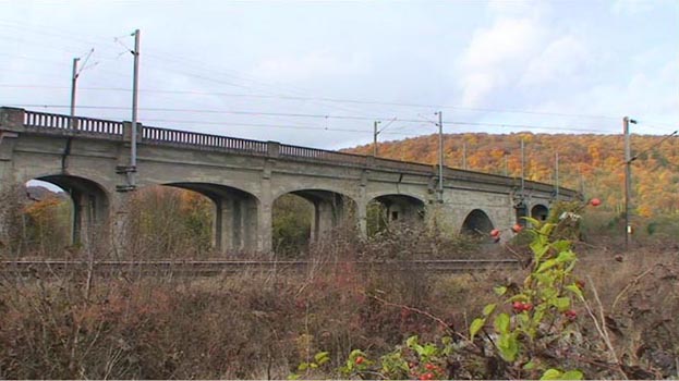 http://www.marcbuchy.com/files/gimgs/12_pont-4.jpg